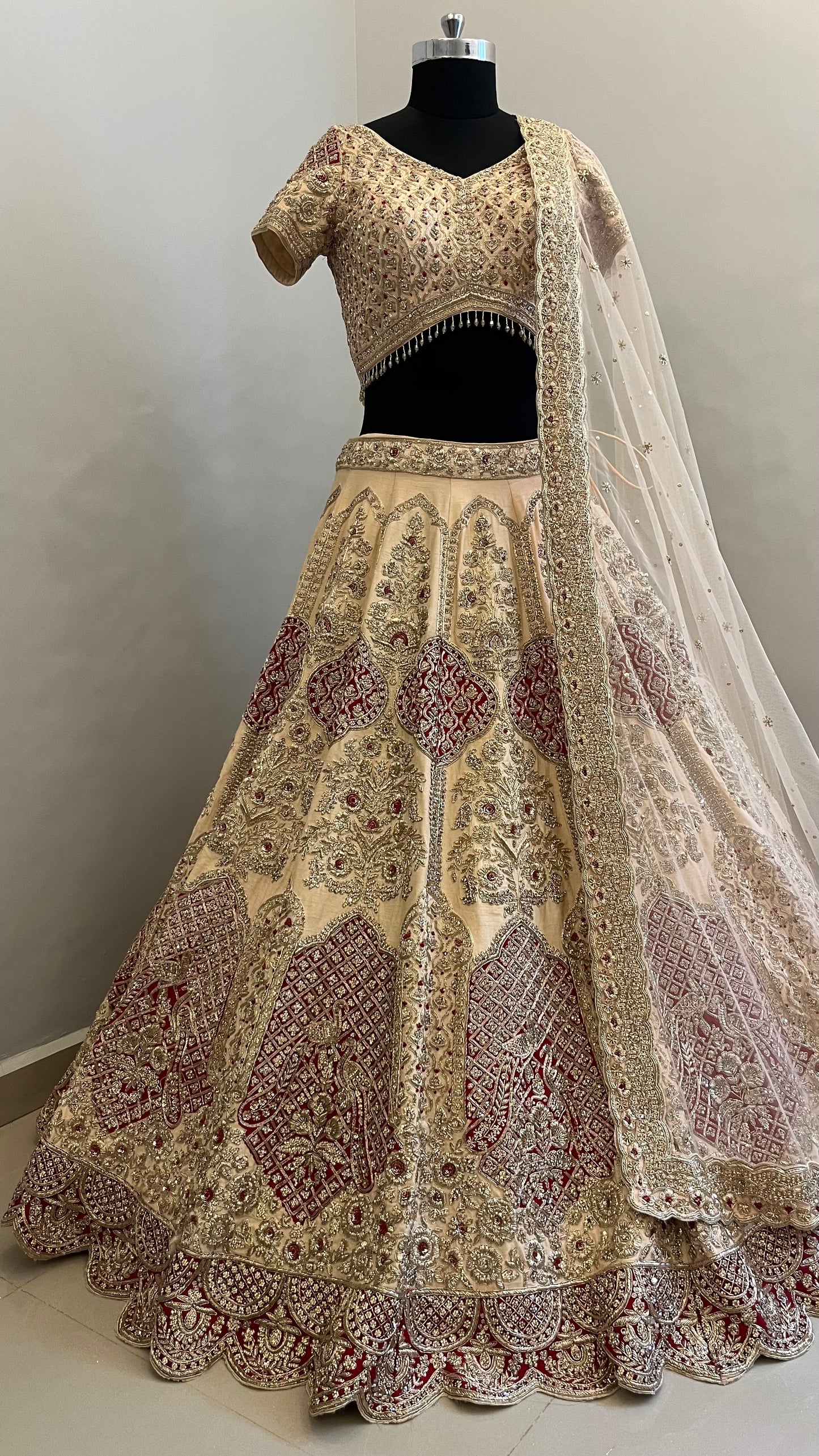 Ivory Royale Zardozi Bridal Lehenga