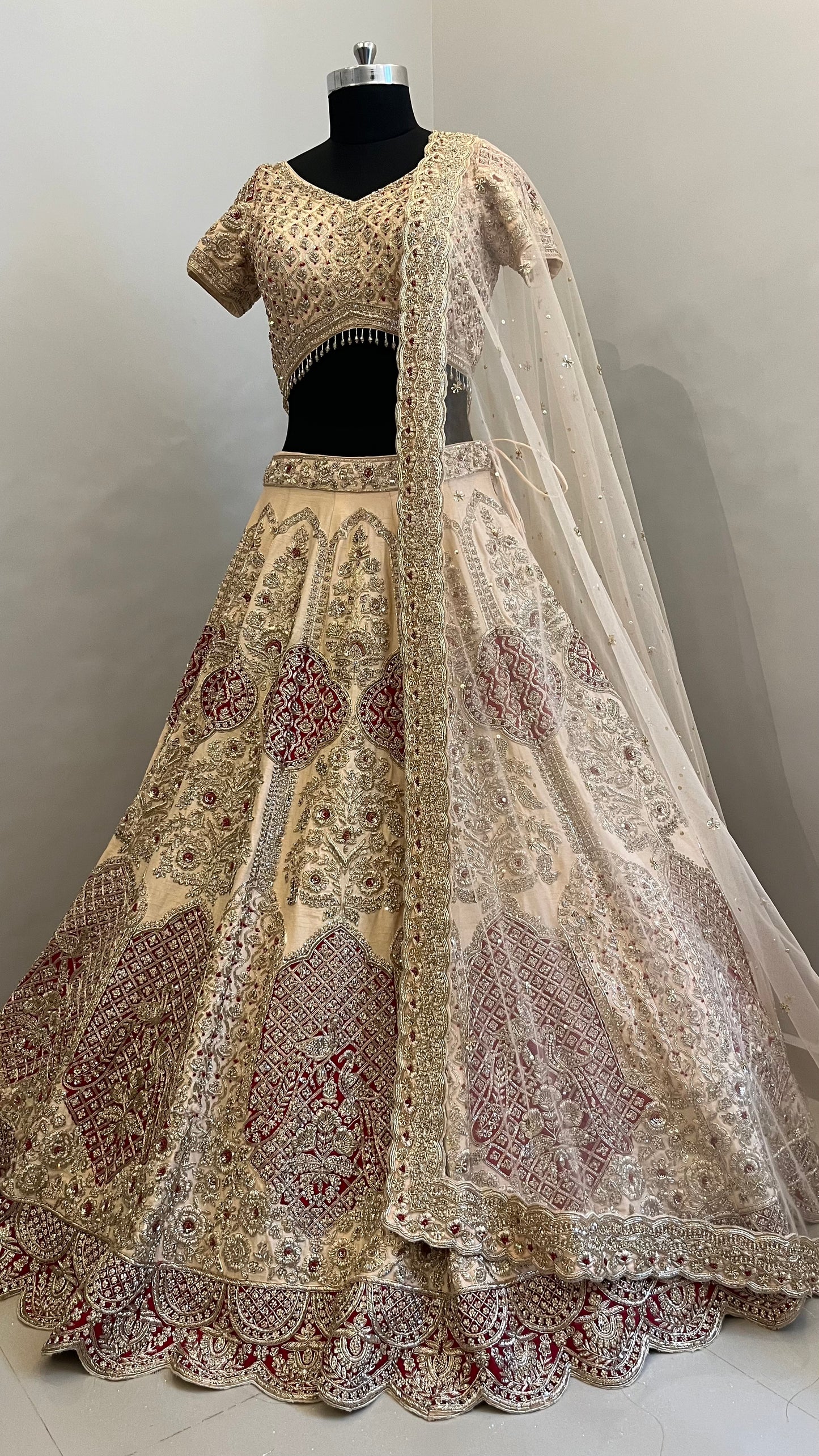 Ivory Royale Zardozi Bridal Lehenga